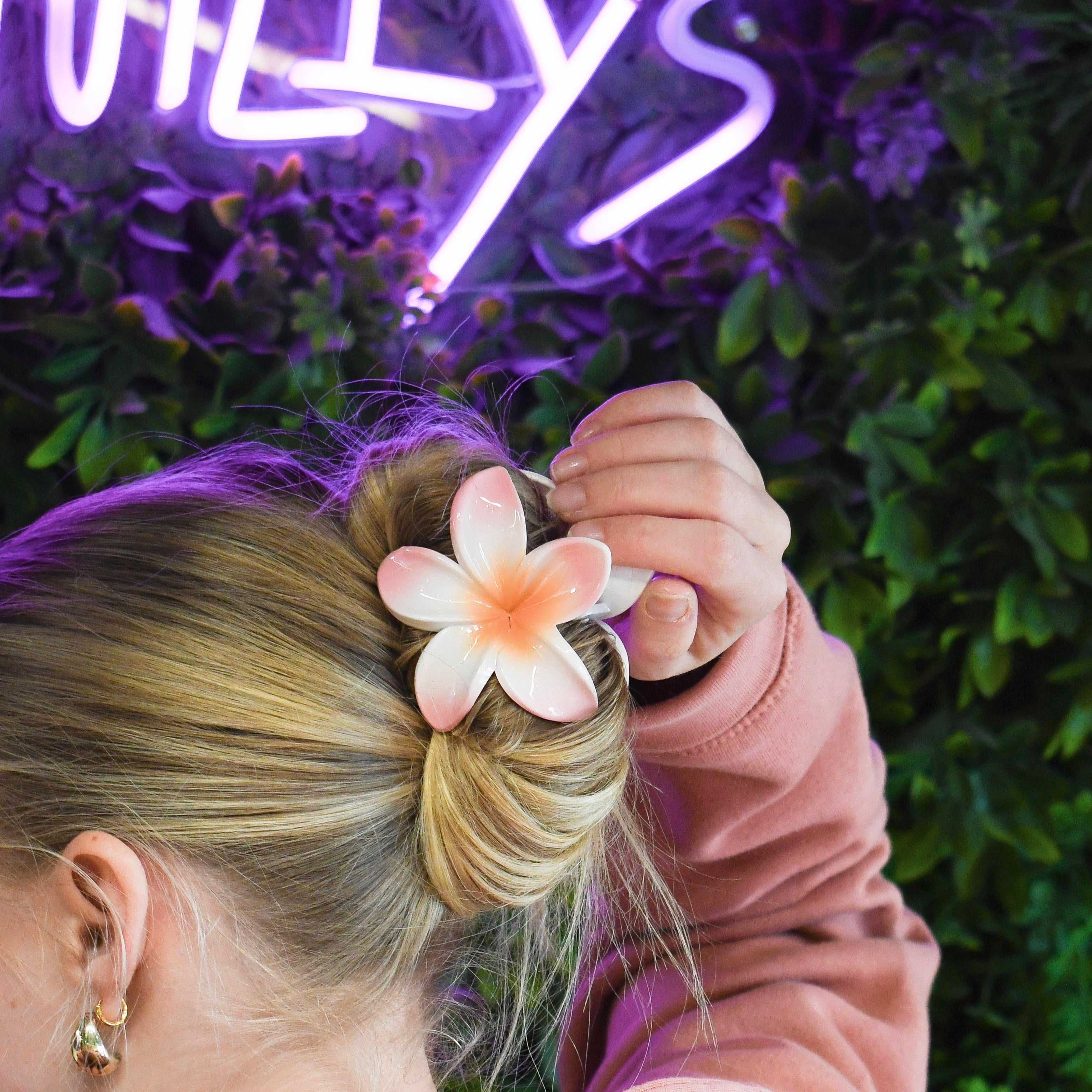 Flower Claw Clip – Fat Willy's Surf Shack