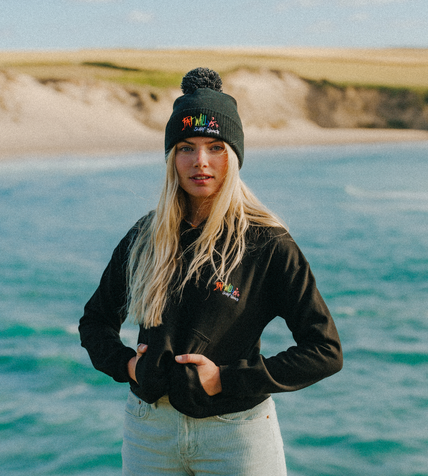 Cropped Hood Black